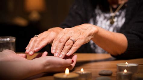 The Controversy Surrounding Ira Johnson Jr.: Is This Florida Psychic a Fraud? - ftfrp5m