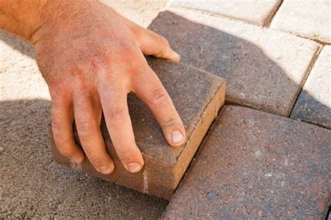 how much per square foot to install pavers