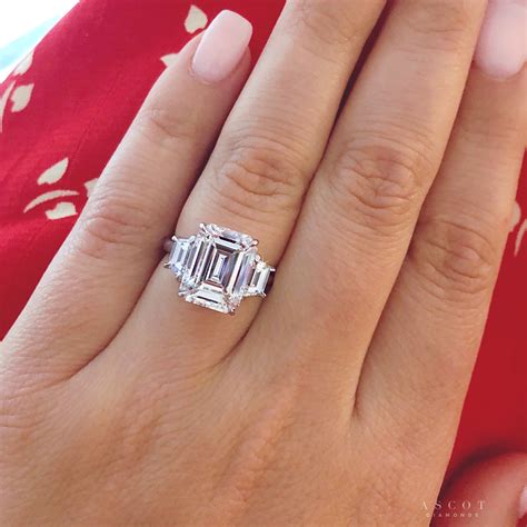 emerald cut diamond