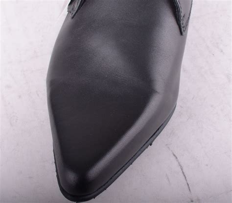 Winklepicker Black Leather