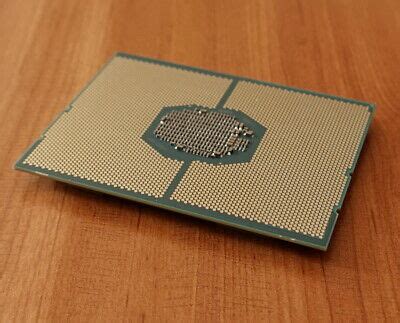 سی پی یو سرور Intel Xeon Gold 6240R Processor - سرور خط سبز