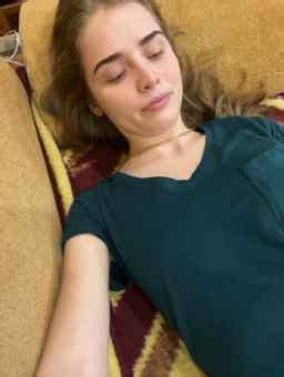 -Melissa- Show – Download or Stream Webcam Videos