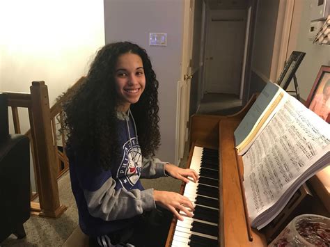 The legend of Sixers Sadie: How a 15-year-old fan became an internet