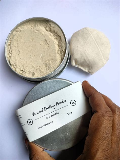 natural dusting powder