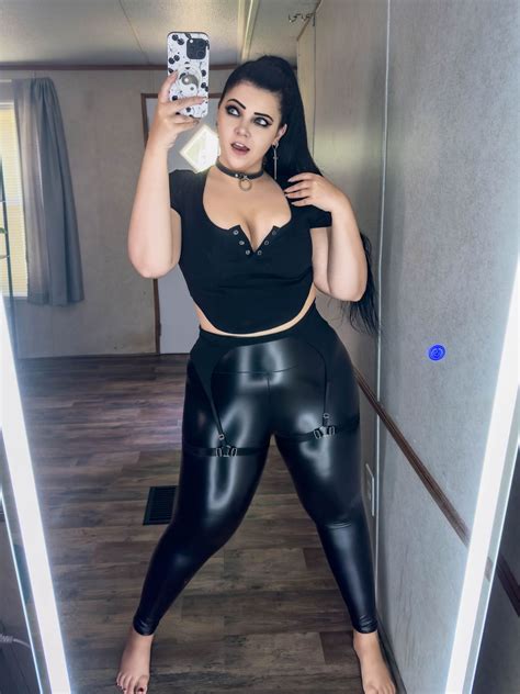 Princessgothicbean - Sweet smile, sharp edges #gothicstyle #emo #