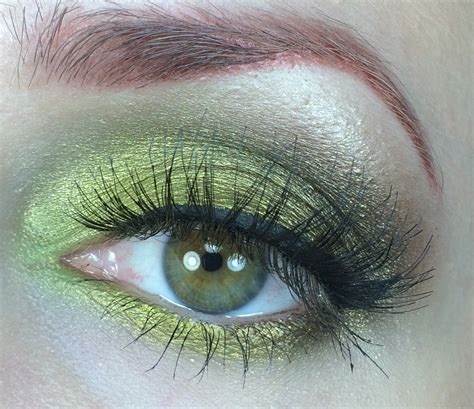 Glitter is my Crack: Olive green eyes with dark plum lips
