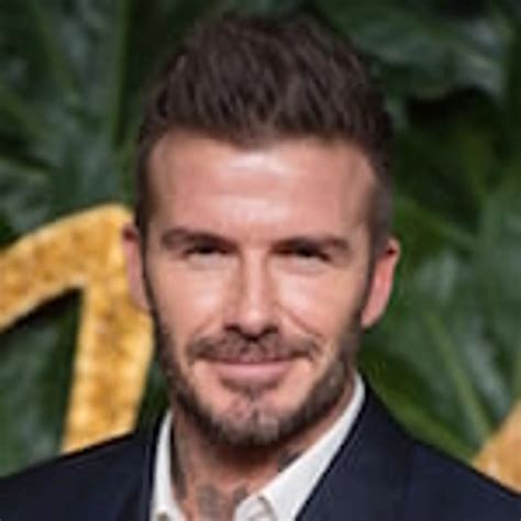 David Beckham muestra un físico increíble en un video especial de Navidad