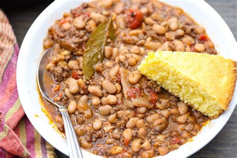 "Tomorrow" Old School Southern Pinto Beans With Ground Beef - Food Fidelity