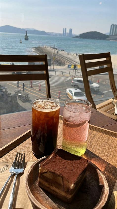 by TOMORO on Cafe, Restaurant, Bakery, Bars | Perfect summer drink ...