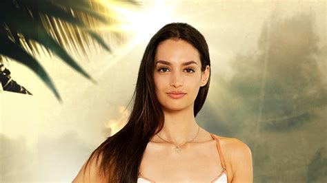 Meet Survivor’s Venus Vafa (Exclusive) - The TV Watercooler