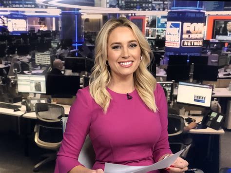 Jacqui Heinrich (News Friday) : SexyWomanOfTheDay