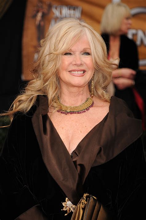 Murió la actriz Stella Stevens – EVAFM | El pecado de escuchar