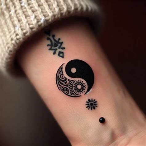 110 Mindboggling Ideas Of Yin-Yang Tattoos With A Lifealtering Meaning ...