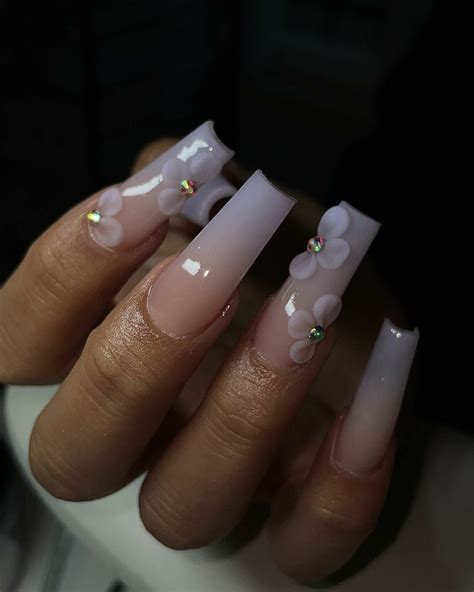33+ Gorgeous Lilac Ombre Nails Trending in 2025 - Nail Designs Daily