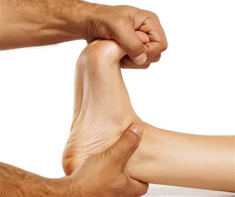 how to get flat feet service connected