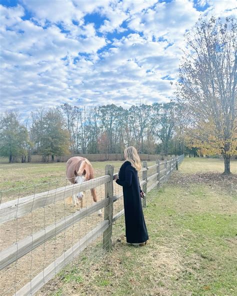 Emma Sinclair (@emmasinclairr_) • Instagram photos and videos