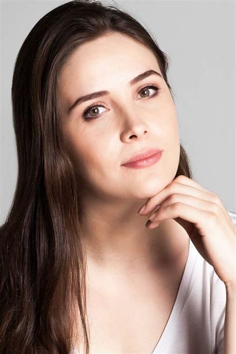 Selin Sezgin | Ver series online gratis, Cabello y belleza, Actrices