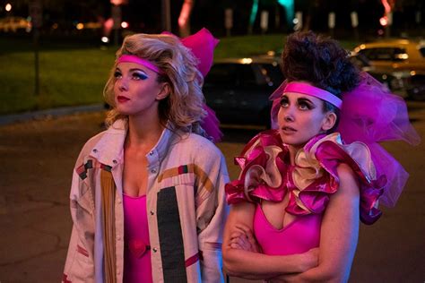 Netflix's GLOW season 3 review: Geena Davis is a pure icon.
