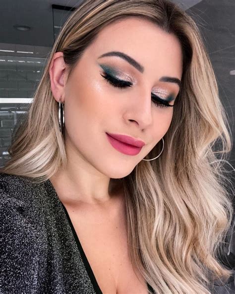 Maquiagem Para Show A Noite