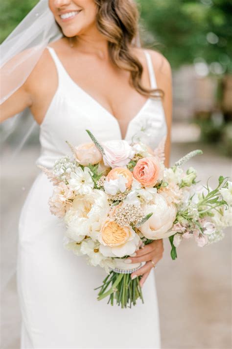 5 Easy Ways to Style your Home with Pressed Flowers – Element Design