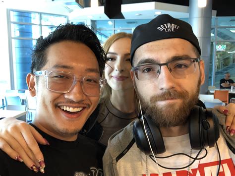 Grim 🦦🦭 on Twitter: "@kiaraakitty @CookSux Miss u kiara ! 😢💕🥰" / Twitter