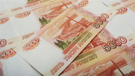 ЦБ летом представит модернизированные банкноты номиналом 1000 и 5000 ...