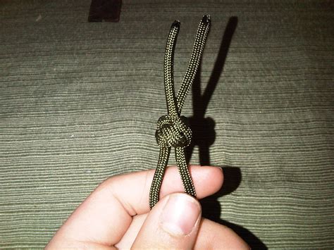 How to Tie the Lanyard Knot : 6 Steps (with Pictures) - Instructables