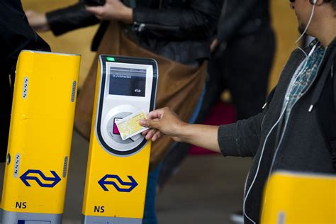 Er komt mogelijk een einde aan de ov-chipkaart