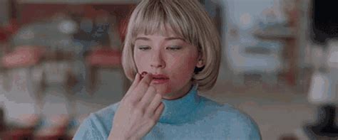 Swallow Swallow Film GIF - Swallow Swallow Film Pica - Discover & Share