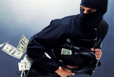 A License to Steal – Heart Banter by David Gittlin