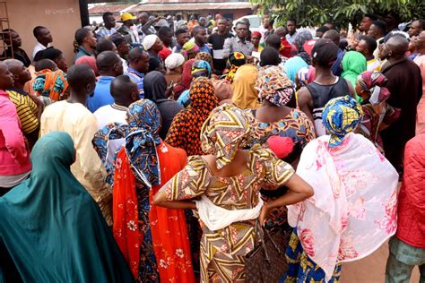Kogi Indigenes Troop Out To Protest Dangote Exploitations - Politics ...