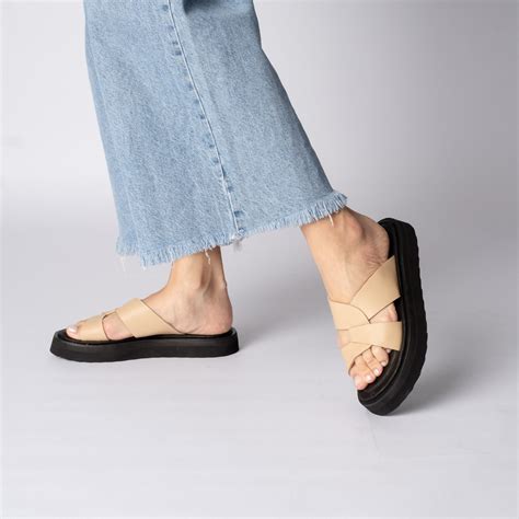 Our story – Renegade Folk