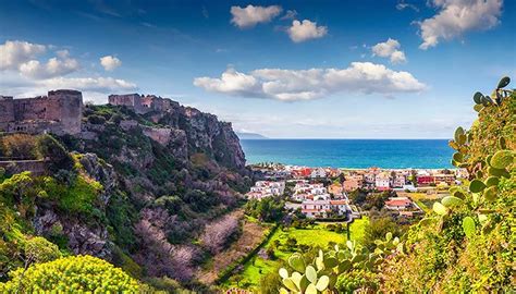 Aeolian Islands - Gulet Expert