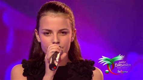 JESC 2016 Bulgaria Valentina Nikova – Iskam te LIVE Semi 1 - YouTube