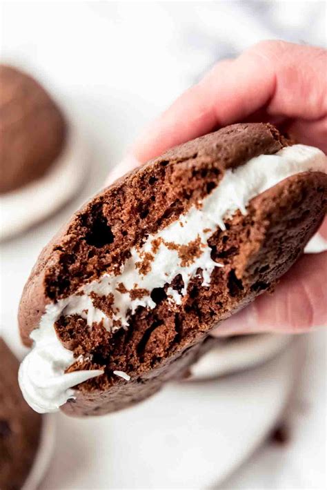 Worlds Best Whoopie Pie Recipe S'mores Whoopie Pies Brown Eyed Baker
