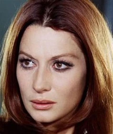 Rosalba Neri – Film, biografia e liste su MUBI