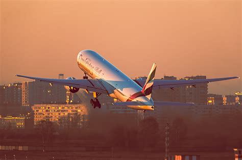 Самолеты, Боинг 777, Самолет, Самолет, Боинг, HD обои | Wallpaperbetter