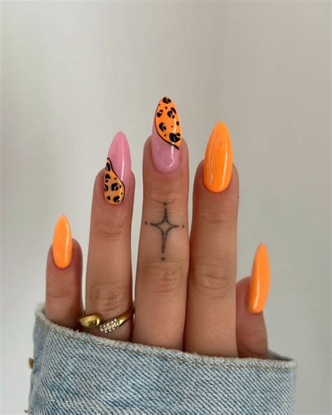 23+ Hot Orange Summer Nail Ideas (2024) - DrExplains