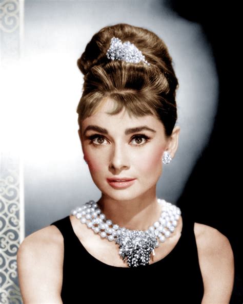 This Hottest Woman Celebrity's Philanthropy Will Inspire You - dcz9v6a