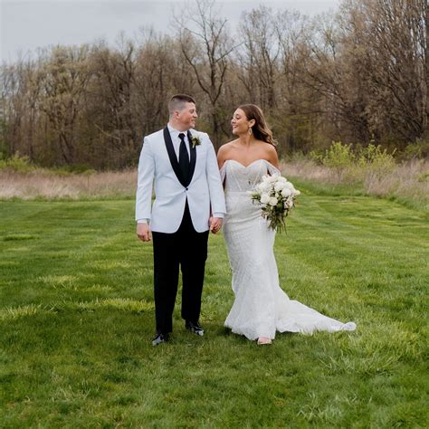 Chloe Snyder's Amazon Page