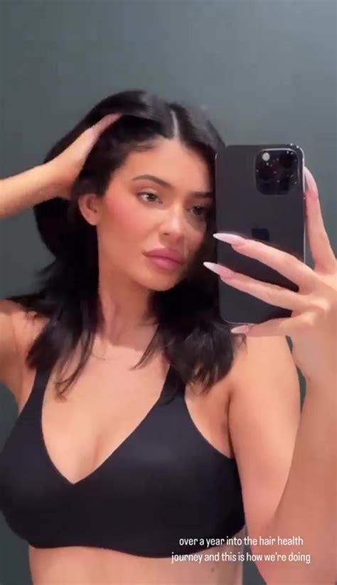 Kylie Jenner shows off her natural hair, sans wigs or extensions