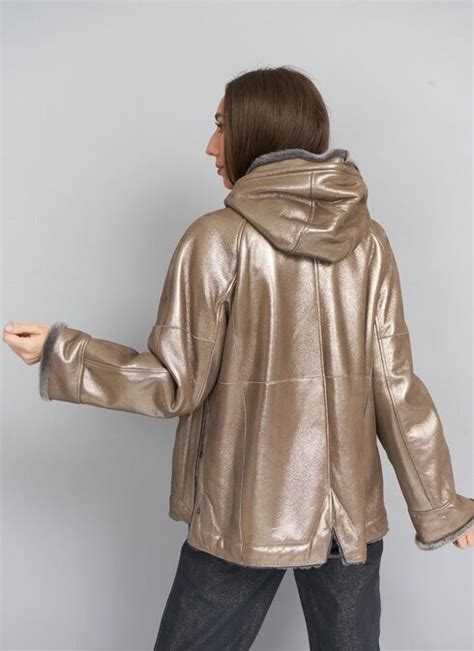 Купить куртку Brunello Cucinelli MPMPI8871 C7605 из натуральной кожи ...