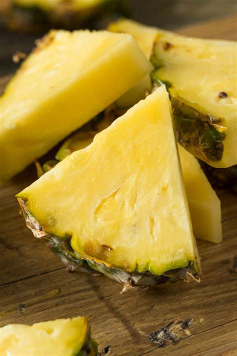 Does Pineapple Have Seeds 4