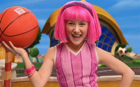 A sus 26 años, así luce la adorable Stephanie de "Lazy Town"