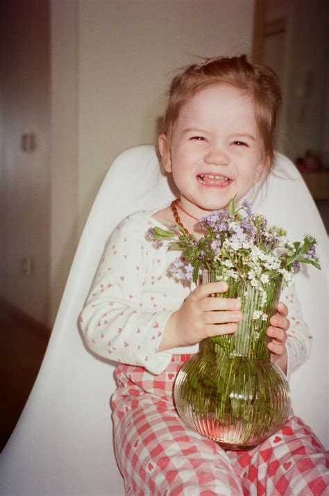 Annabelle+Flowers+Strips+For+Son Photos, Download The BEST Free