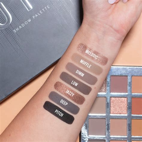Muted Eyeshadow Palette – BPerfect Cosmetics