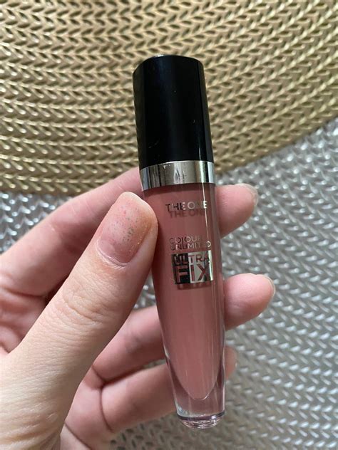 Жидкая матовая помада Oriflame The ONE Colour Unlimited Ultra Fix ...