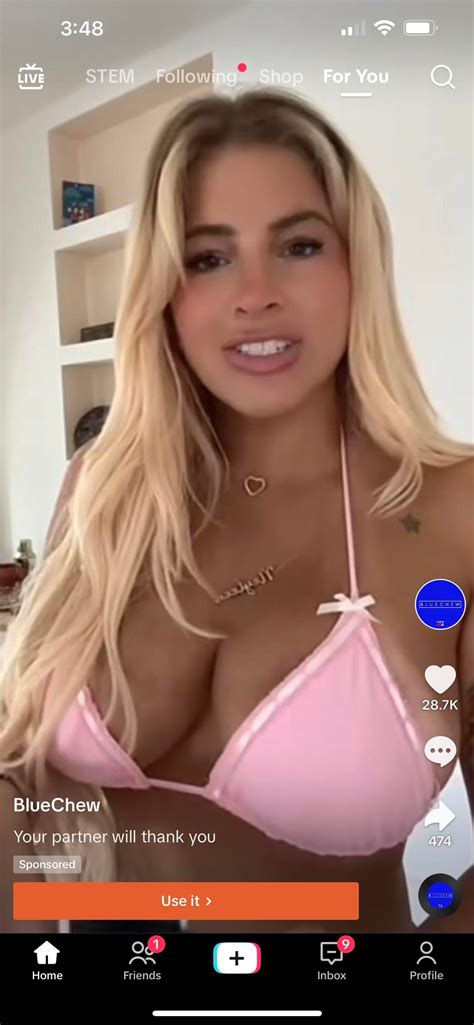 Who is this Blue Chew girl? : r/WhoIsSheNSFW