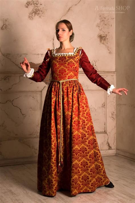 Renaissance Dress. Red Color Italian Renaissance Gown. Robe | Etsy ...