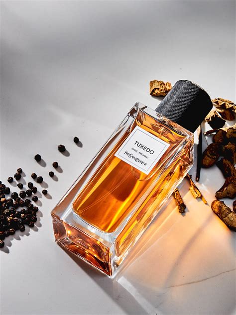 YSL 圣罗兰香水_Luna是露娜呀-站酷ZCOOL